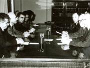 Nicolae Ceauşescu împreună cu Gheorghe Stoica şi Mihai Dalea în timpul întâlnirii cu delegaţia Partidului Comunist din Norvegia formată din Reidar Larsen, preşedinte al partidului, Just Lippe, secretar al C.C. şi Kurt Martensen, membru al C.C. al P.C. din Norvegia.(25 septembrie 1968)