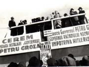 Gheorghe Gheorghiu Dej vorbind la manifestaţia F.N.D. din Piaţa Naţiunii cu prilejul instalării guvernului condus de dr. Petru Groza.(6 martie 1945)