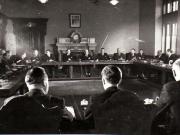 Primul Consiliu de Miniştrii al noului cabinet. În fotografie Gh. Gheorghiu Dej, T. Georgescu, ş.a., sala Marii Adunări Naţionale (Constantinescu Iaşi, Lotar Rădăceanu, Ştefan Voitec, Prof. G. Nicolau, Gh. Tătărescu, Mihail Ralea).(6 martie 1945)