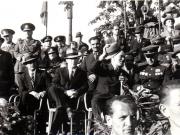 Gheorghe Gheorghiu Dej, Petru Groza şi alte persoane în tribuna din Piaţa Victoriei cu prilejul sărbătoririi primului 1 Mai liber (Romulus Zăroni, Gheorghe Gheorghiu Dej, Teohari Georgescu, Petru Groza, general colonel Susaikov).(1 mai 1945)