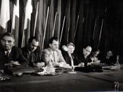 Aspect de la prezidiul Conferinţei Naţionale a P.C.R. care şi-a desfăşurat lucrările în aula liceului ”Mihai Viteazul” din Bucureşti (Vasile Luca, Constantin Pârvulescu, Lucreţiu Pătrăşcanu, Ana Pauker, Teohari Georgescu, Gh. Vasilichi).(17- 21 octombrie1945)