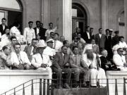 Gheorghe Gheorghiu –Dej, P. Groza, E. Bodnăraş, Chivu Stoica, I. Chişinevschi, Gh. Apostol, Leonte Răutu,  Ghizela Vass, D. Colin, Dumitru Petrescu, Petre Borilă, M. Constantinescu, Patriarh M. Justinian, L.G Melnicov (ambasador U.R.S.S.), Ofelia Manole în tribuna oficială de pe stadionul „23 August” din Capitală cu prilejul deschiderii Festivalului Mondial al Tineretului.(2.08.1953).