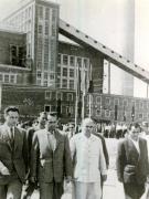 Fotografie: Aspect de la inaugurarea Termocentralei electrice de la Doiceşti. Se văd Alex. Moghioroş, C. Pîrvulescu, M. Gaston, etc.(1952)