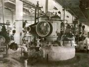 Fabrica de antibiotice din Iaşi; aspect dintr-o secţie, intrată în funcţiune la sfârşitul primului plan cincinal.(1955)