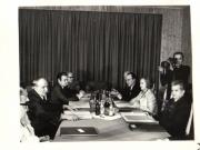 Nicolae Ceauşescu, secretar general al P.C.R, preşedintele R.S.R, a efectuat în R.P. Bulgaria o vizită de prietenie, la invitaţia lui Todor Jivkov, prim-secretar al C.C. al P.C.Bulgar, preşedintele Consiliului de Stat al R.P.Bulgaria. Aspect din timpul convorbirilor oficiale (16.II.).  (15-17.II. 1979).