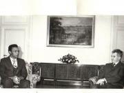 Preşedintele Nicolae Ceauşescu a primit pe Christian Remi Richard, ministrul afacerilor externe al Republicii Democratice Madagascar, care a făcut o vizită oficială în ţara noastră şi a paarticipat în fruntea unei delegaţii la lucrările celei de-a V-a sesiuni a Comisiei mixte guvernamentale de cooperare economică şi tehnică.(2.IV.1979).