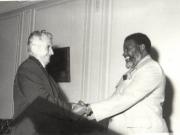 Nicolae Ceauşescu, secretar general al P.C.R, preşedintele R.S.R., a primit delegaţia Organizaţiei Poporului din Africa de Sud-Vest (SWAPO), condusă de Sam Nujoma, preşedintele acestei organizaţii, aflat într-o vizită oficială în ţara noastră, la invitaţia C.C. al P.C.R. (23.VI.1979).