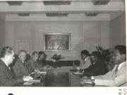 Nicolae Ceauşescu, secretar general al P.C.R, preşedintele R.S.R., a primit pe Robert Mugabe, preşedintele Uniunii Naţionale Africane Zimbabwe (Z.A.N.U.) şi copreşedintele al Frontului Patriotic Zimbabwe care face o vizită în ţara noastră la invitaţia C.C. al P.C.R. (22.VIII.1979).