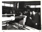 În prezenţa lui Nicolae Ceauşescu, secretar general al P.C.R., preşedintele R.S.R., au fost ianugurate Expoziţia realizărilot economiei naţionale – EREN ’79  şi Expoziţia tehnică internaţională – TEHNO-EXPO ‘79, organizate în Capitală,  la Complexul  expoziţional din Piaţa Scânteii. În imagine, constructorii de maşini prezintă produse de înaltă tehnicitate. (4.X.1979).