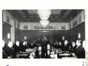 Aspect din timpul convorbirilor ce au avut loc la Palatul Consiliului de Stat între preşedintele Nicolae Ceauşescu şi preşedintele R.S.F. Iugoslavia, Iosip Broz Tito, care, în zilele de 2-4. XI.1979, a întreprins o vizită oficială în ţara noastră.(2-4.XI.1979).