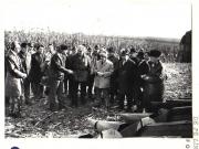 Aspect din timpul vizitei de lucru a lui Nicolae Ceauşescu la I.A.S. Afumaţi, judeţul Ilfov. 11.XI.1979).