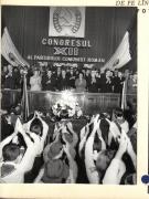 Aspect din timpul lucrărilor Congresului al XII-lea al P.C.R. Omagiul celei mai tinere generaţii adresat Congresului. (19-23.XI.1979).