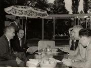 Întâlnirea lui Nicolae Ceauşescu cu Edward Gierek, prim-secretar al C.C. al P.M.U.P., cu prilejul Conferinţei de la Berlin a partidelor comuniste şi muncitoreşti din Europa. (28-30 iunie 1976)