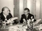Întâlnirea lui Nicolae Ceauşescu cu János Kádár, prim-secretar al C.C. al Partidului Muncitoresc Socialist Ungar. Întâlnirea a avut loc la Berlin, unde s-au desfăşurat lucrările Conferinţei partidelor comuniste şi muncitoreşti din Europa. (28-30 iunie 1976)