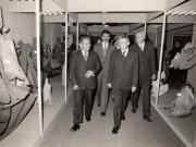 Vizita în România a secretarului general al C.C. al Partidului Popular Revoluţionar Laoţian, Kaisone Phomvihane. La Întreprinderea de Confecţii şi tricotaje Bucureşti. (20-23 septembrie 1976)