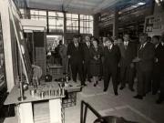 Vizita de lucru a lui Nicolae Ceauşescu în municipiul Buzău, prilejuită de sărbătorirea împlinirii a 1600 de ani de la prima sa atestare documentară. La Întreprinderea de geamuri. (24 septembrie 1976)