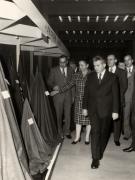Vizita lui Nicolae ceauşescu la Palatul Sporturilor şi Culturii, a expoziţiei ce ilustrează realizările obţinute în domeniul industriei uşoare. (22 decembrie 1976)