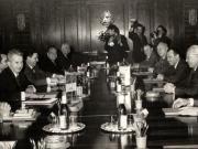 Vizita de prietenie în ţara noastră a preşedintelui R.S. Cehoslovace, Gustav husak. Convorbiri oficiale. (22-25 iunie 1977)