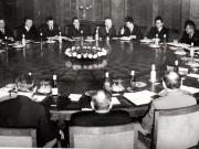 Aspect de la şedinţa comună a Consiliului de Stat şi a Consiliului de Miniştri ale R.S.R., sub preşedinţia lui Nicolae Ceauşescu, preşedintele Consiliului de Stat, la care preşedintele Consiliului de Miniştri I. Gh. Maurer a prezentat informarea cu privire la Lucrările Consfătuirii de la Budapesta a Comitetului Politic Consultativ al statelor participante la Tratatul de la Varşovia.(10 aprilie 1969).