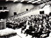 Nicolae Ceauşescu prezentând raportul C.C. al P.C.R., la cel de-al X-lea Congres.   (6-12 august 1969).
