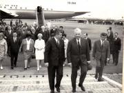 Înapoierea lui Nicolae Ceauşescu, preşedintele Consiliului de Stat al R.S.R., din vizita oficialeă efectuată în Iran.     (6 septembrie 1969).