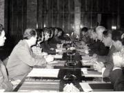 Nicolae Ceauşescu, secretar general al P.C.R., în timpul discuţiilor de la Uzinele „Tractorul”, cu prilejul vizitei de lucru la Braşov.     (5 octombrie 1969).