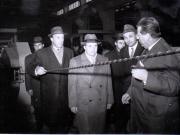 Nicolae Ceauşescu, preşedintele Consiliului de Stat al R.S.R., în vizită la fabrica de cabluri din Bucureşti.(8 noiembrie 1969).