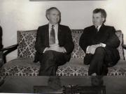 Primirea la Nicolae Ceauşescu a secretarului general al Partidului Comunist din Australia, Laurie Aarons. Aprilie 1971. (17 aprilie 1971).
