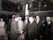 Vizita lui Nicolae Ceauşescu la expoziţia consacrată aniversării a cinci decenii de la crearea P.C.R.- discuţie amicală cu Gheorghe Cristescu, primul secretar general al P.C.R. (1921-1924). (27 mai 1971).