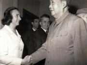 Vizita oficială a lui Nicolae Ceauşescu şi a Elenei Ceauşescu în Republica Populară Chineză. Primirea la preşedintele Mao Tzedun.  ( iunie 1971).