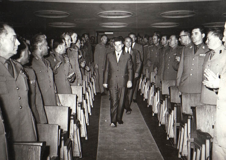 Instalarea noului ministru al Forţelor Armate ale Republicii Socialiste România