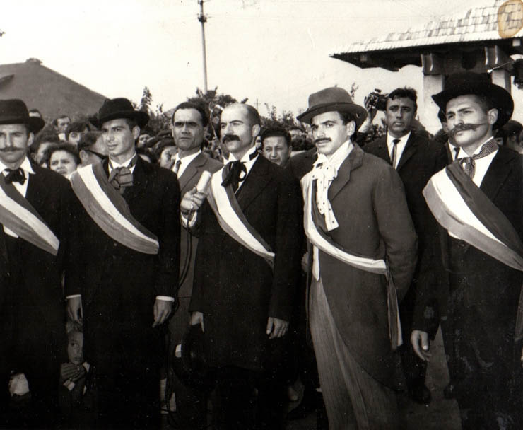 Aspect din timpul vizitei conducătorilor de partid şi de stat în regiunea Bacău (Bacău)