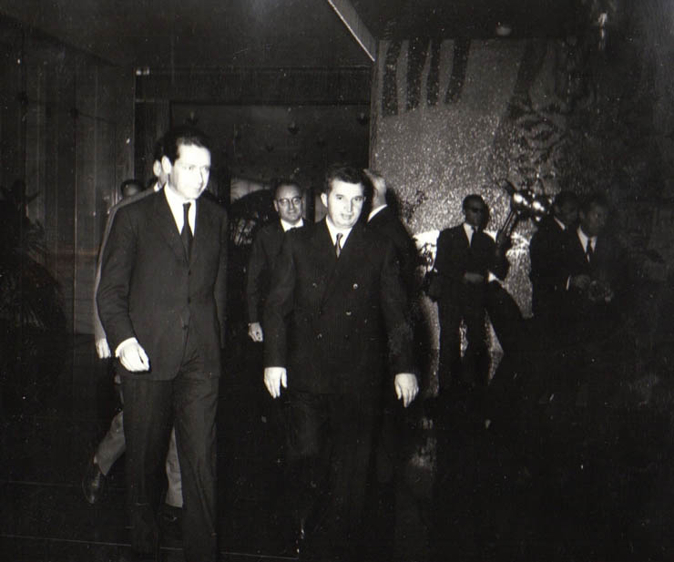 Nicolae Ceauşescu şi Ion Gheorghe Maurer au primit pe Charles de Chambrun, secretar de stat pentru comerţul exterior al Franţei