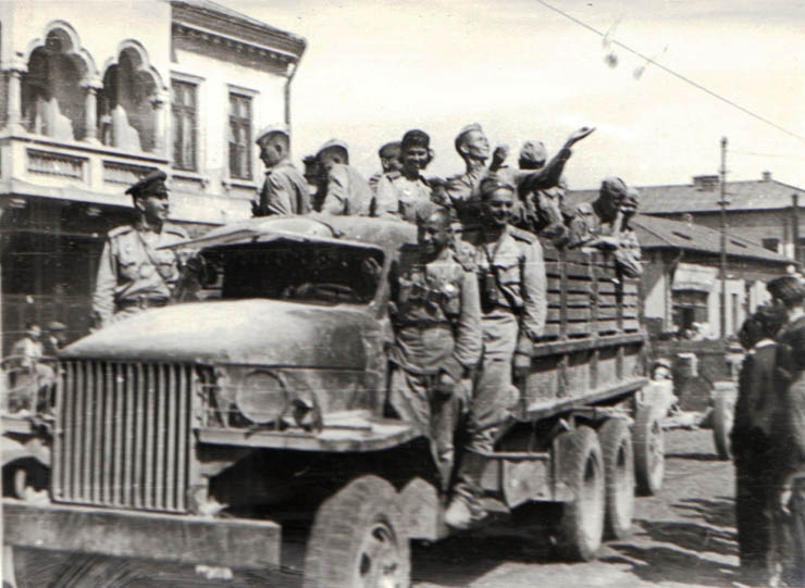 Întâlnirea cu Armata Roşie în Bucureşti (Colentina).