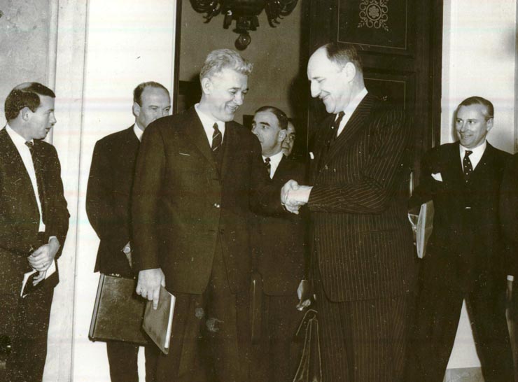 Corneliu Mănescu l-a primit pe Joseph Luns, ministrul afacerilor externe al Olandei. (12 I 1967)