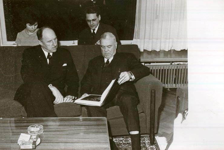 Ion Gheorghe Maurer, preşedintele Consiliului de Miniştri al R.S. România, l-a primit pe Joseph Luns, ministrul afacerilor externe al Olandei. (13 I 1967)