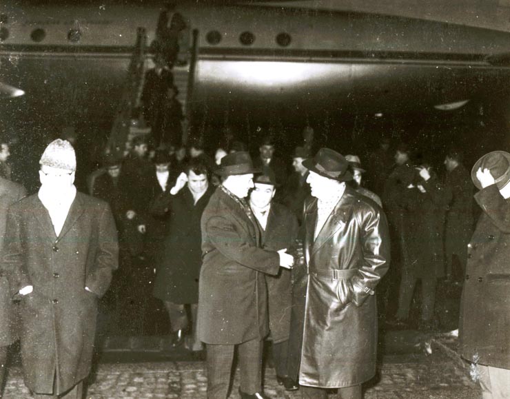 Aspect de la înapoierea ministrului comerţului exterior, Gheorghe Cioară, din vizita întreprinsă în Franţa.(3 II 1967)