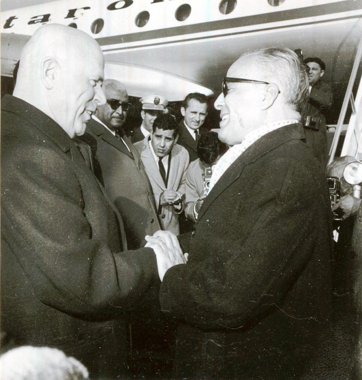 Aspect din timpul vizitei întreprinse în Tunisia de către Chivu Stoica, preşedintele Consiliului de Stat al R.S. România, la invitaţia preşedintelui Habib Burghiba(2 – 7 II 1967)