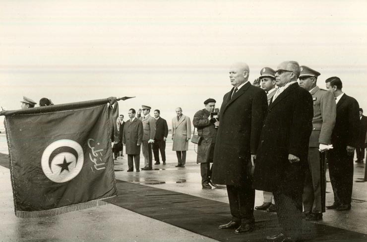 Aspect din timpul vizitei întreprinse în Tunisia de către Chivu Stoica, preşedintele Consiliului de Stat al R.S. România, la invitaţia preşedintelui Habib Burghiba(2 – 7 II 1967)