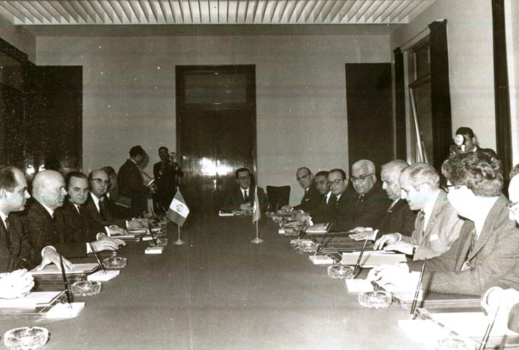 Aspect din timpul vizitei întreprinse în Tunisia de către Chivu Stoica, preşedintele Consiliului de Stat al R.S. România, la invitaţia preşedintelui Habib Burghiba(2 – 7 II 1967)