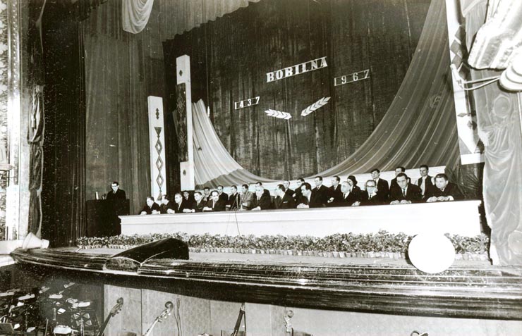 Aspect de la adunarea solemnă ce a avut loc la Cluj cu prilejul împlinirii a 530 de ani de la răscoala de la Bobâlna. (10 III 1967)