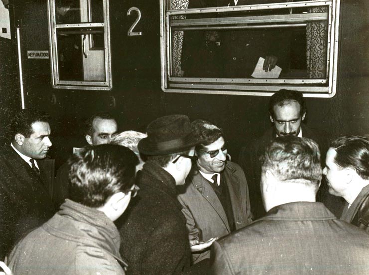 Aspect de la sosirea delegaţiei Partidului Socialist Arab Baas, condusă de Mohamad Ali Haidar, secretar pentru regiunea Hamu (Siria) (14 III 1967)