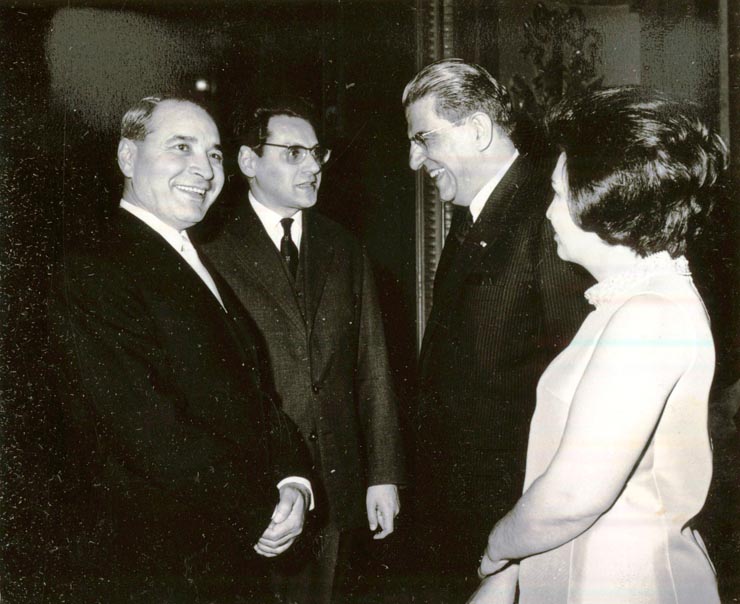 Gheorghe Apostol la recepţia data de ambasadorul Iranului, cu prilejul Anului Nou iranian. (21 III 1967)