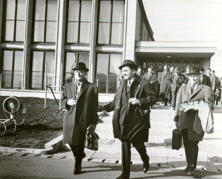 Plecarea delegaţiei Grupului Român al Uniunii Interparlamentare la sesiunea de la Palma de Mallorca (Spania) .(23 III 1967)