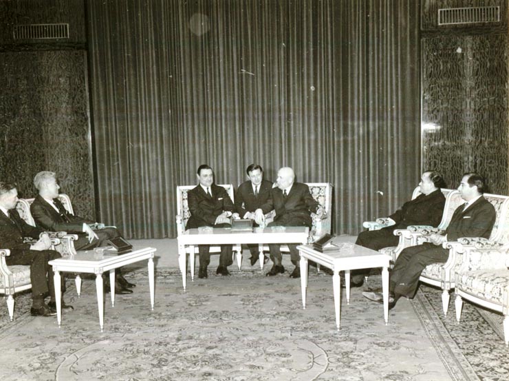 Chivu Stoica, preşedintele Consiliului de Stat al R.S. România l-a primit pe Adnan al Pachachi, ministrul Afacerilor Externe al Republicii Irak. (28 IV 1967)