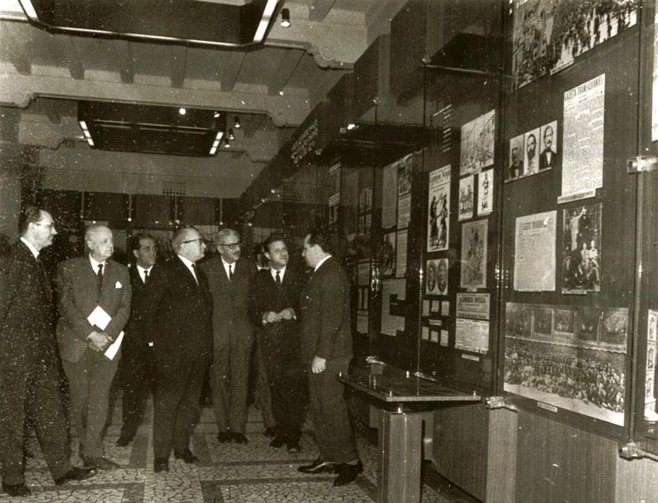 Delegaţia Partidului Socialist Francez (S.F.I.O.) vizitează Muzeul de Istorie a Partidului Comunist, a Mişcării Revoluţionare şi Democratice din România(30 IV 1967)