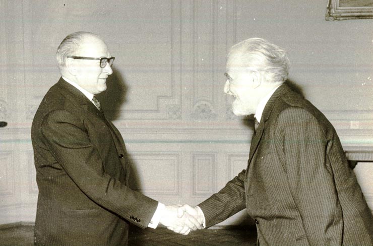 Ştefan Voitec, preşedintele Marii Adunări Naţionale şi Guy Mollet, conducătorul delegaţiei Partidului Socialist Francez (S.F.I.O.). (30 IV 1967)