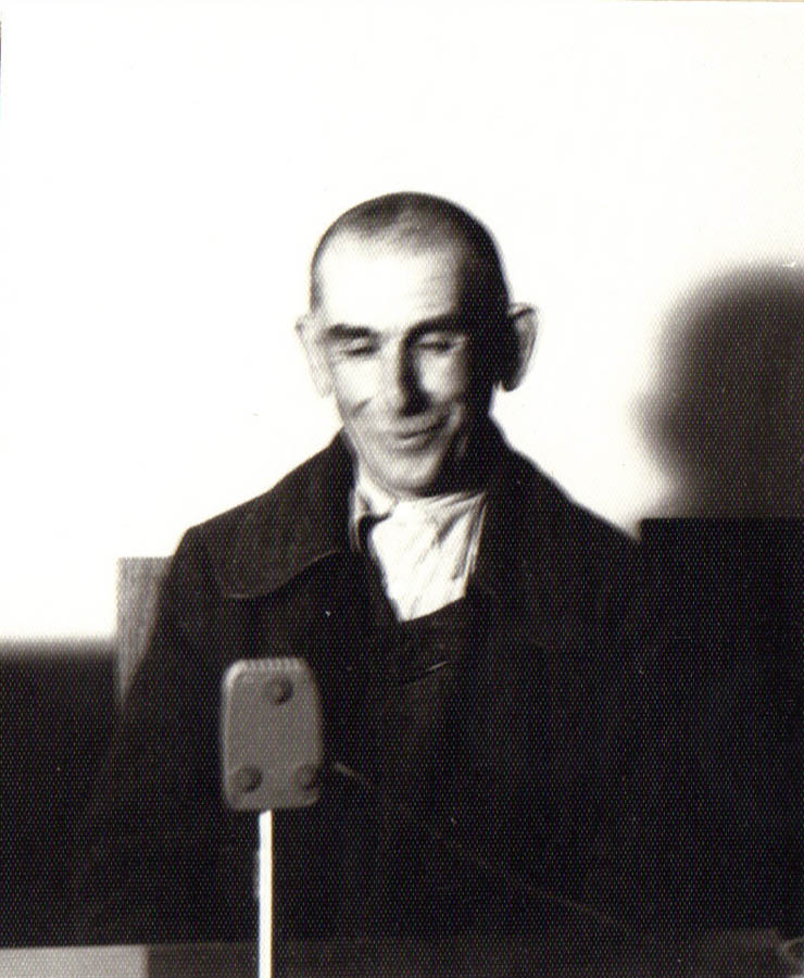 Henţiu Adam. Regiunea Hunedoara.
(F.A.)
