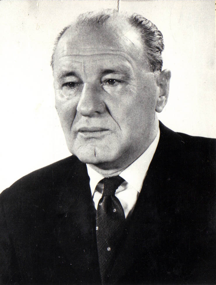Kadar Janos.
(1977)
