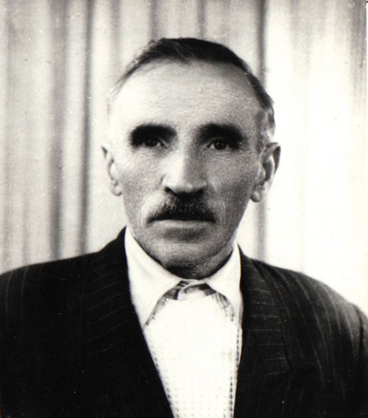 Kiss Lajos din comuna Corunca, judeţul Mureş. A participat la M.R.S.O.
(F.A.)
